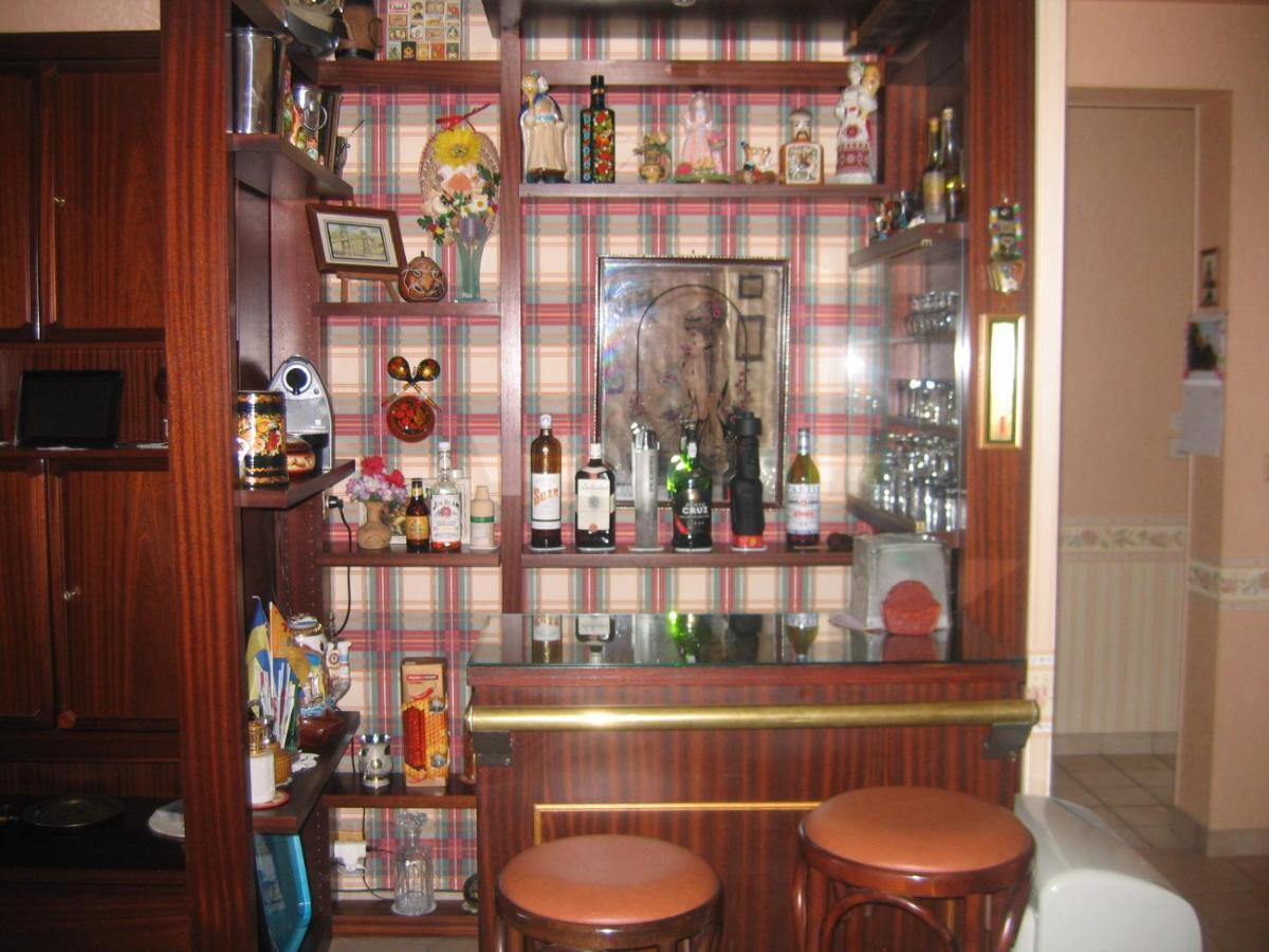 Chez Nina Thurey Tours Buitenkant foto